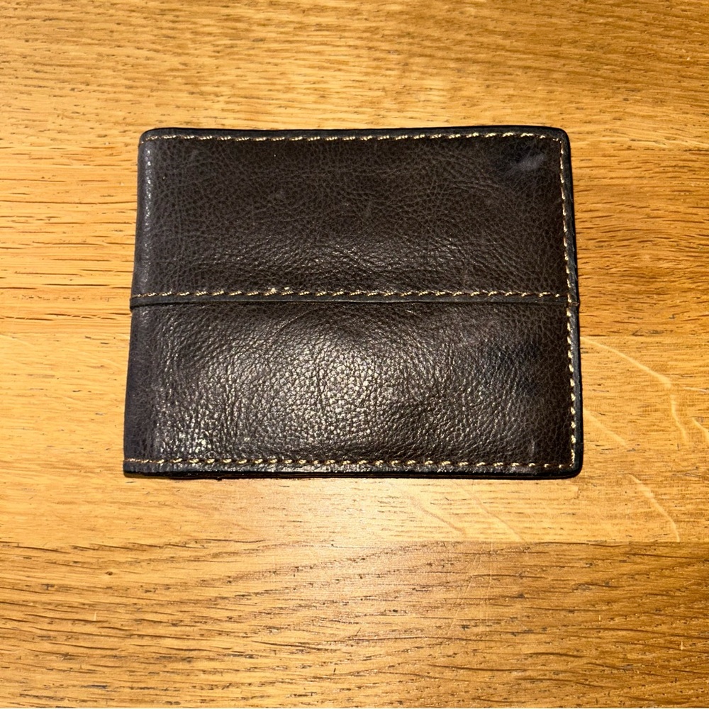 NEW Fossil Wallet Brown
